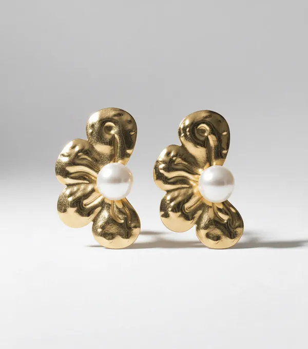 Gold_Abstract_Bloom_Pearl_Studs_Earrings_For_Women